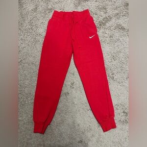 Nike Women's Red Sweatpants size S F-22